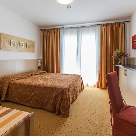 Hotell Olympus 4*